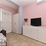 Deluxe 3*